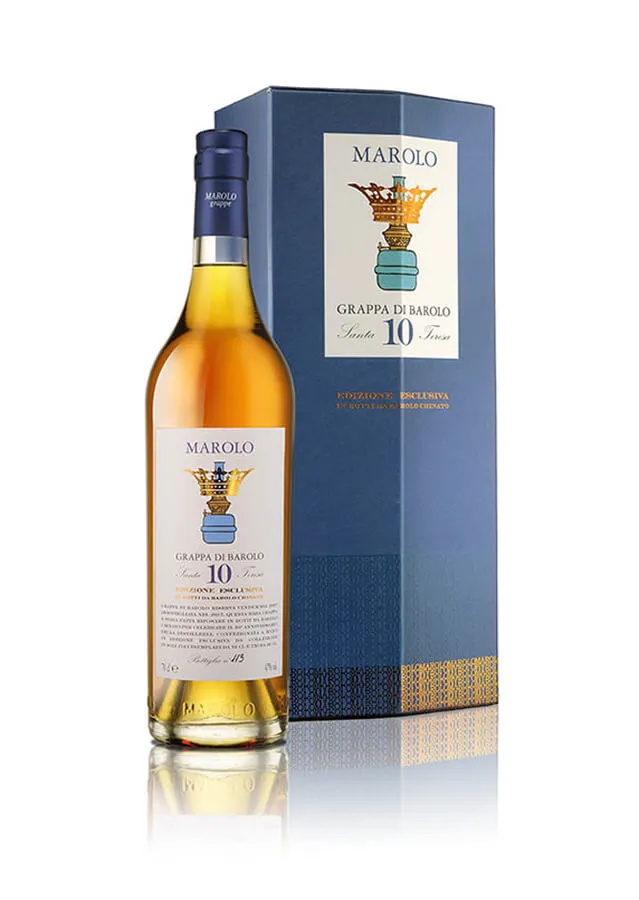 Grappa di 'Barolo 10 anni' Affinata in botti di Barolo Chinato von Marolo - Flasche Grappa aus dem Piemont
